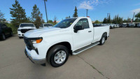 This Chevrolet Silverado 1500 is equipped with: 40/20/40 Front Split Bench Seat, Cruise Control, 10-... (image 6)