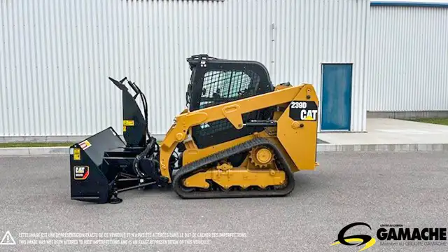 2019 CATERPILLAR 239D CCE CATERPILLAR 239D PETIT BULLDOZER CHARG in Heavy Trucks in Moncton - Image 6