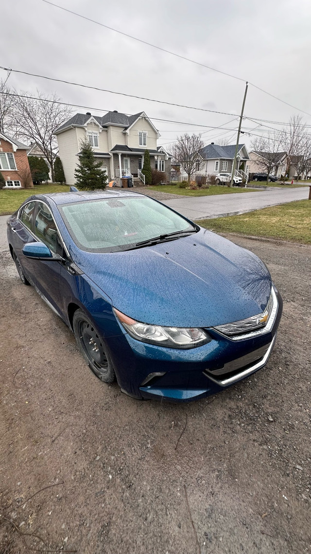 2019 Chevrolet Volt LT in Cars & Trucks in West Island