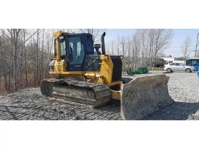 10,535 hours, enclosed cab, 10.5' 6 way blade, very good undercarriage, recent rebuilt planetaries,...