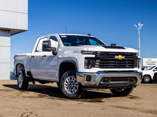 2025 Chevrolet Silverado 2500HD LT in Cars & Trucks in Edmonton - Image 2