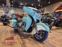 2017 Indian Motorcycle Roadmaster Willow Green Over Ivory Cream