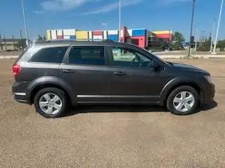 2015 DODGE JOURNEY LIMITED SUV V6 GREAT FAMILY VEHICLE SEATS 7 PASSENGERS COMFORTABLY .COMES WITH A...