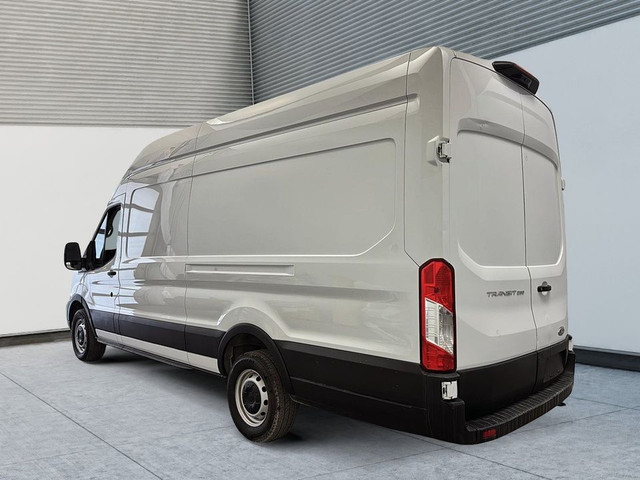 2023 Ford Transit Cargo Van T-250 148? Air climatise Camera de r in Cars & Trucks in Laval / North Shore - Image 3