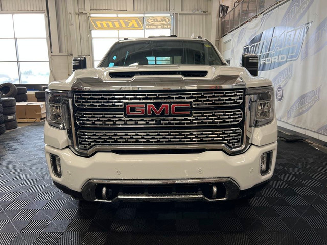 2023 GMC Sierra 3500HD DENALI DURAMAX 6.6L DIESEL DRW in Cars & Trucks in Lloydminster - Image 4