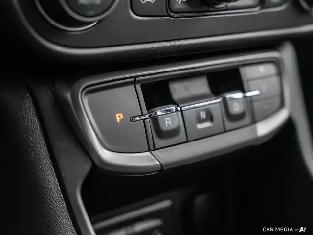 2024 GMC Terrain AT4 in Cars & Trucks in Mississauga / Peel Region - Image 20