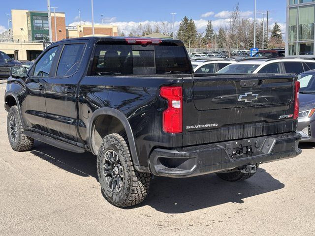 2025 Chevrolet Silverado 1500 ZR2 in Cars & Trucks in Calgary - Image 4
