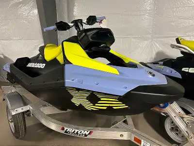 2024 SEA-DOO SPARK TRIXX 1UP PERSONAL WATERCRAFT WITH AUDIO STOCK #A064933 90HP ROTAX ACE ENGINE SPA...