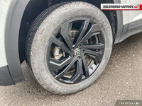 Engine: Gas Turbo 4cyl 2.0L L/100Km City: 11.0 L/100Km Hwy: 9.3 Safety Equipment Electronic Stabilit... (image 8)