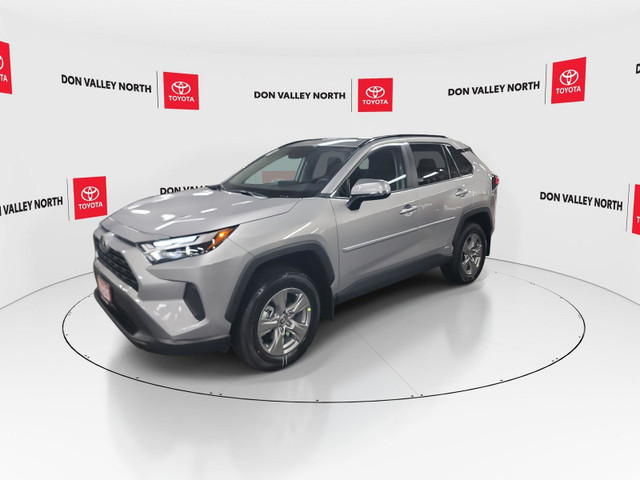 2025 Toyota RAV4 Hybrid XLE CERTIFIED | ACCIDENT FREE | CARPLAY in Cars & Trucks in City of Toronto - Image 4
