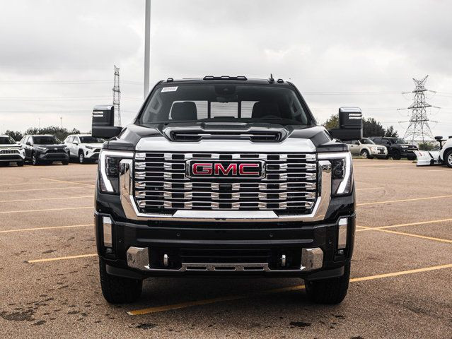 2025 GMC Sierra 3500HD Denali in Cars & Trucks in Strathcona County - Image 3