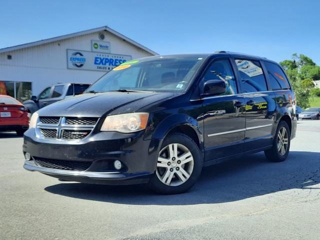 2012 Dodge Grand Caravan Crew in Cars & Trucks in Bridgewater
