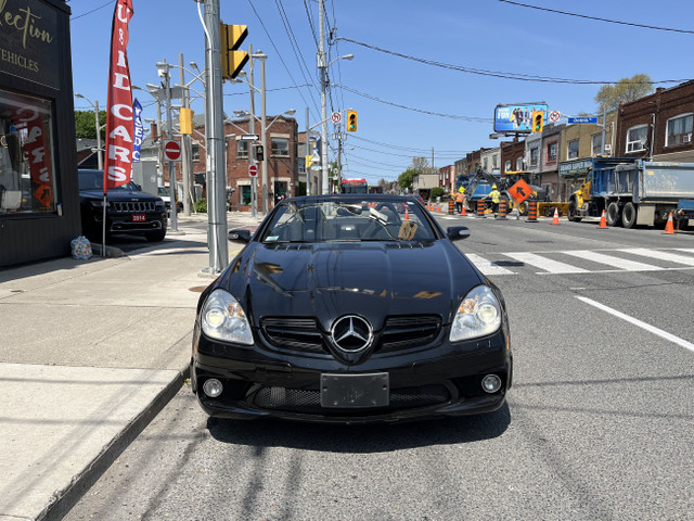 2005 Mercedes-Benz ! SLK-55 AMG ! 5.5L !! HARDTOP CONVERTIBLE !! in Cars & Trucks in City of Toronto - Image 3