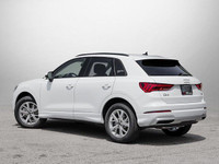 This Audi Q3 boasts a Intercooled Turbo Regular Unleaded I-4 2.0 L/121 engine powering this Automati... (image 8)