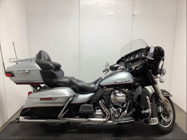 2015 harley-davidson Flhtkl Ultra Limited Low Motorcycle in Street, Cruisers & Choppers in Richmond
