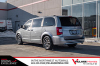 Used 2015 Chrysler Town & Country Touring in Silver with Black interior for sale in Calgary at Villa... (image 6)