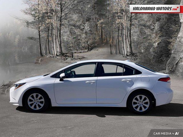2023 Toyota Corolla LE in Cars & Trucks in Hamilton - Image 2