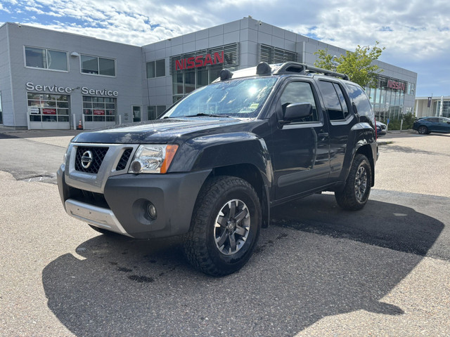 2015 Nissan Xterra Auto PRO-4X - 4x4 - NAVIGATION / LEATHER INTE in Cars & Trucks in Calgary