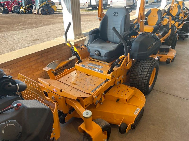 2023 CUB CADET PROZ560L 60 INCH ZERO TURN COMMERCIAL MOWER in Farming Equipment in Norfolk County