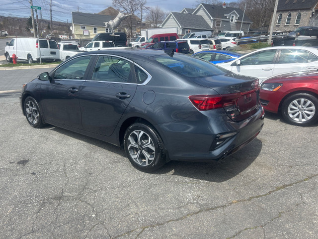 2019 Kia Forte EX+ Clean car, New MVI, heated seats and steer... in Cars & Trucks in Dartmouth - Image 4
