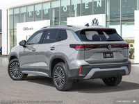 This Volkswagen Tiguan delivers a Intercooled Turbo Regular Unleaded I-4 2.0 L/121 engine powering t... (image 4)