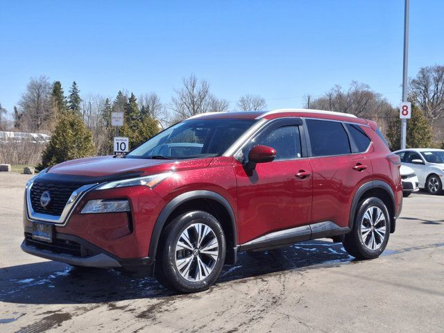 2022 Nissan Rogue SV AWD | Pano Roof | 360 Camera | Adaptive in Cars & Trucks in Guelph