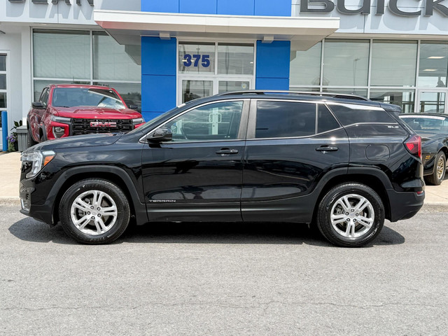 2022 GMC Terrain SLE 1.5L 4CYL AWD, HEATED FRON SEATS, REMOTE... in Cars & Trucks in Ottawa - Image 2