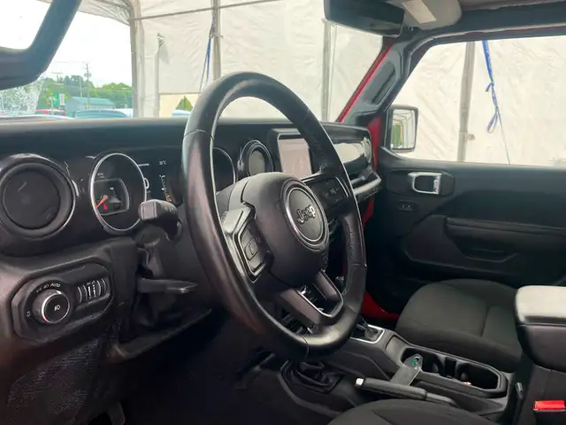 2022 Jeep Wrangler SPORT ALTITUDE 4X4 V6 *NAV* SIÈGES / VOLANT C in Cars & Trucks in Laurentides - Image 5