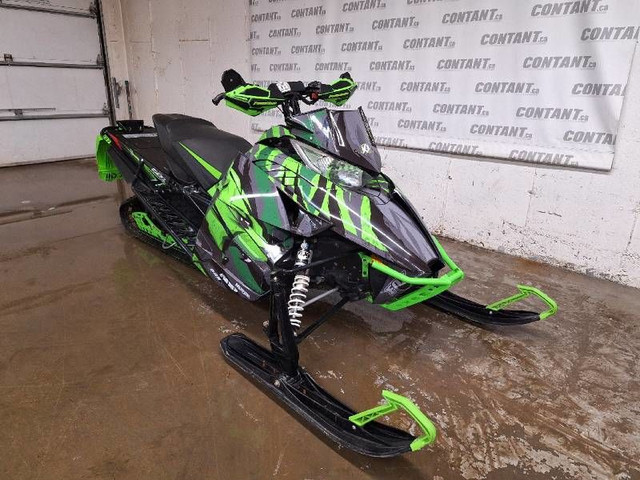 2017 Arctic Cat ZR8000 LIMITED 137'' W/SEATJACK in Snowmobiles in West Island - Image 2