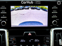 All purchasers receive a CarHub Rewards Card for $1000 towards service! This Kia Sorento LX + AWD 7... (image 4)