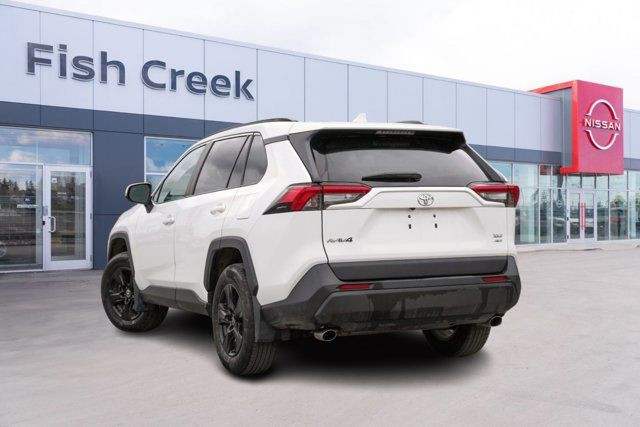 2022 Toyota RAV4 XLE | No Accidents | Heated Seats in Cars & Trucks in Calgary - Image 4