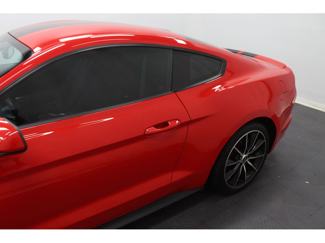 2017 Ford Mustang 2.3L TURBO ECOBOOST, CAMERA, CRUISE, BLUETOOTH in Cars & Trucks in Longueuil / South Shore - Image 4