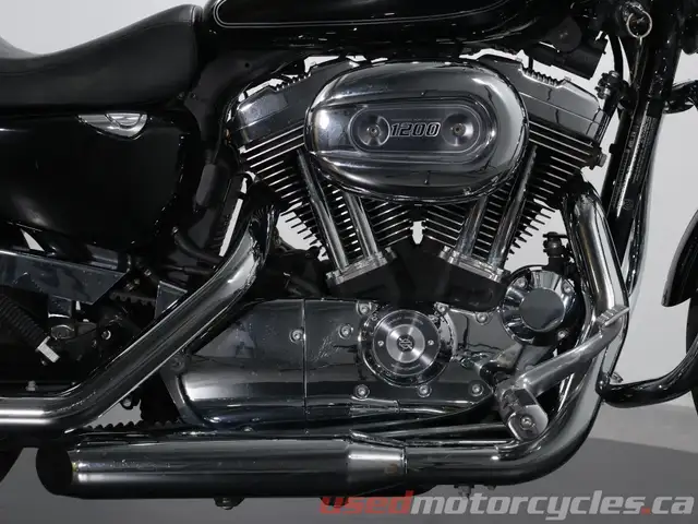 2011 Harley-Davidson® XLH1200C Sportster in Street, Cruisers & Choppers in Kelowna - Image 12