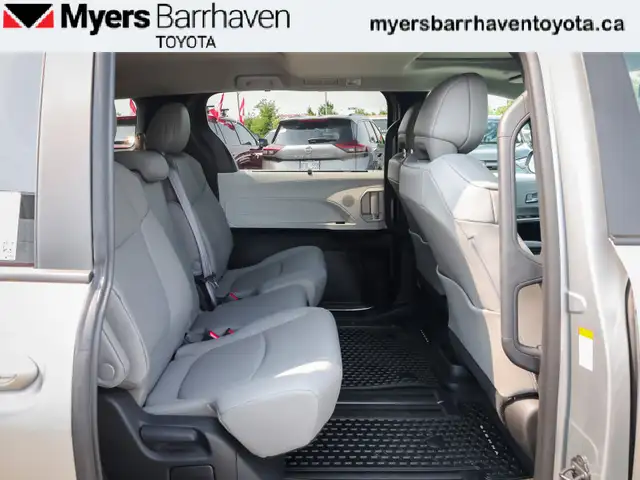 2025 Toyota Sienna XLE 8-Passenger - Certified in Cars & Trucks in Ottawa - Image 13