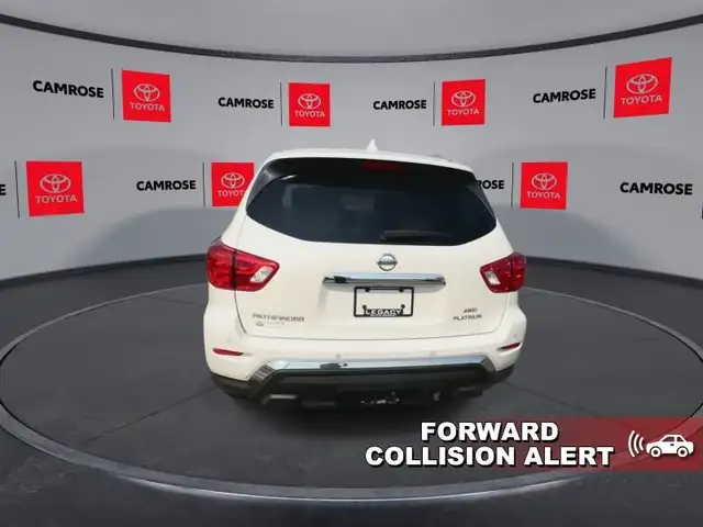 2019 Nissan Pathfinder 4x4 Platinum - Sunroof in Cars & Trucks in Edmonton - Image 8