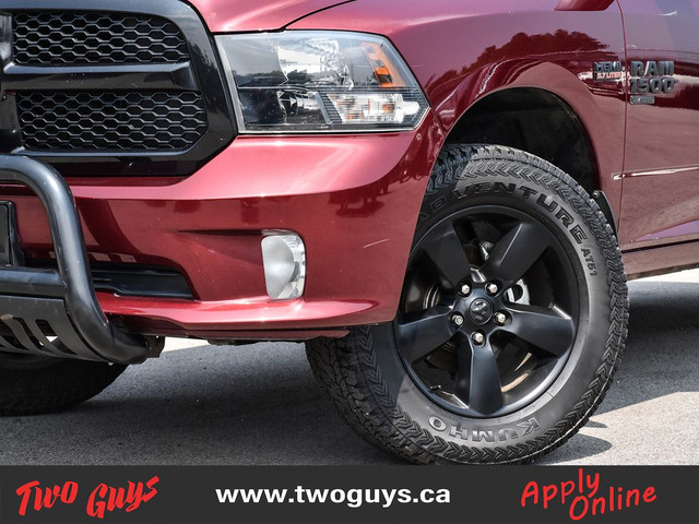 2019 Ram 1500 Classic Express 4x4 Crew Cab 5'7 Box Back Up Camer in Cars & Trucks in St. Catharines - Image 2