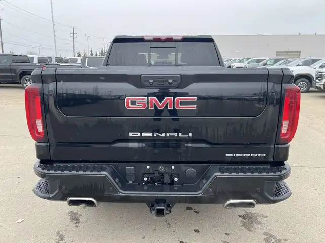 2022 GMC Sierra 1500 Denali in Cars & Trucks in Edmonton - Image 8