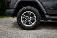 Aluminum Wheels, HD Suspension, UConnect 4, Remote Keyless Entry, Dual Zone Climate Control! 6 LOCAT... (image 5)