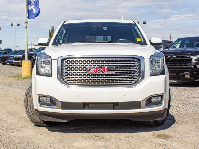 2017 GMC Yukon XL 4WD 4dr Denali for sale in Cars & Trucks in Edmonton - Image 3