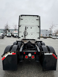 Ryder Stock ID: 876534 Transmission Type/Speed: Auto 10 Engine: DIESEL X15'17 500/1800 Horse Power:... (image 6)