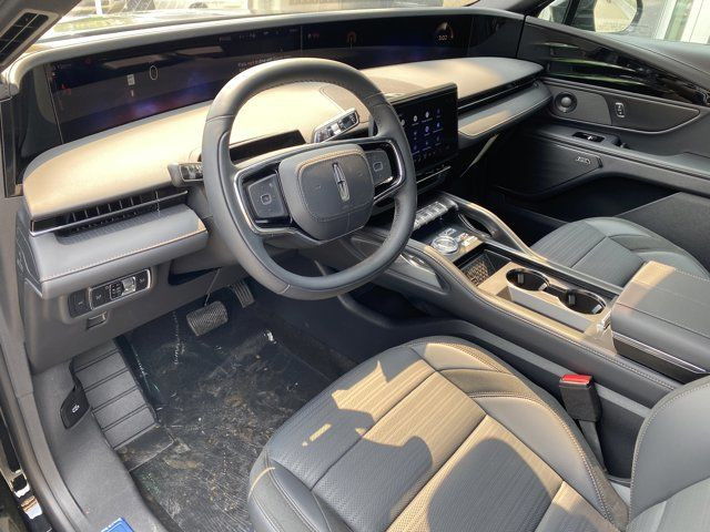 2025 Lincoln Nautilus Reserve in Cars & Trucks in Edmonton - Image 4