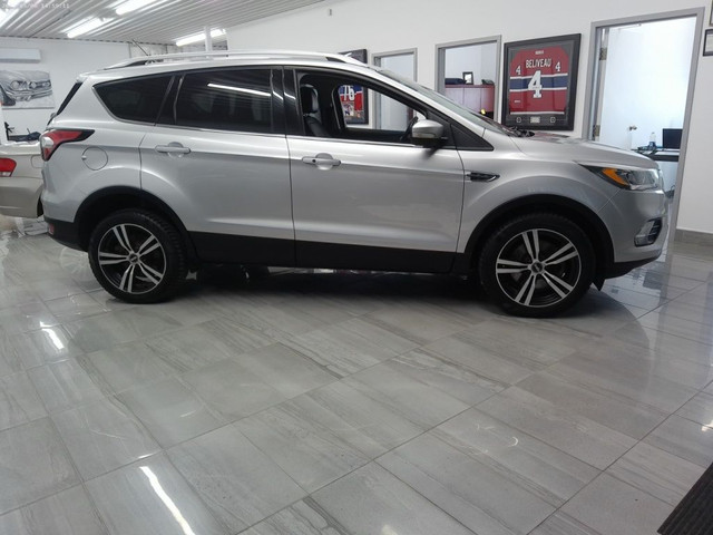 2017 Ford Escape Titanium - Navi, Cuir, Toit - in Cars & Trucks in Laval / North Shore - Image 3
