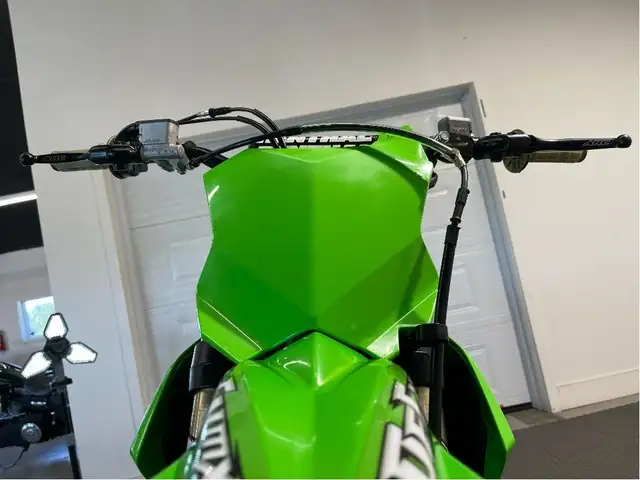 2022 Kawasaki KX450 LIKE NEW!/$29 WEEKLY/ZERO DOWN/NO ADMIN FEES in Dirt Bikes & Motocross in North Bay - Image 7