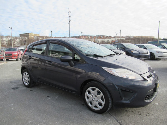 2013 Ford Fiesta SE CLEAN CARFAX AND LOW KM!!! in Cars & Trucks in City of Halifax - Image 3