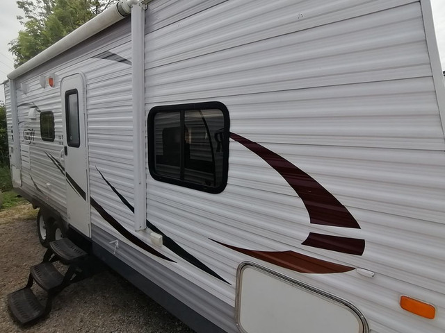 2014 JAYCO SWIFT 248RB in Travel Trailers & Campers in London
