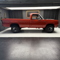 Check out this 1977 Dodge Power Wagon. This truck has just completed a nut and bolt full restoration... (image 4)