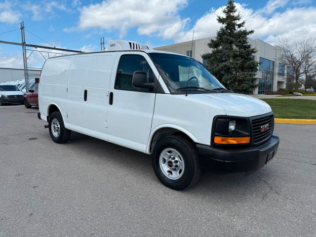 2013 GMC Savana Cargo Van GMC Savana-Reefer Van in Cars & Trucks in Oakville / Halton Region - Image 2