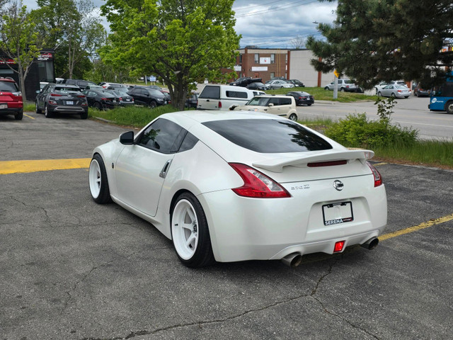 2017 NISSAN 370Z | MANUAL | CARPLAY | NO ACCIDENTS | LOW KM in Cars & Trucks in Mississauga / Peel Region - Image 3