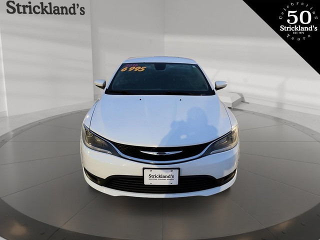 2016 CHRYSLER 200 LX in Cars & Trucks in Stratford - Image 3