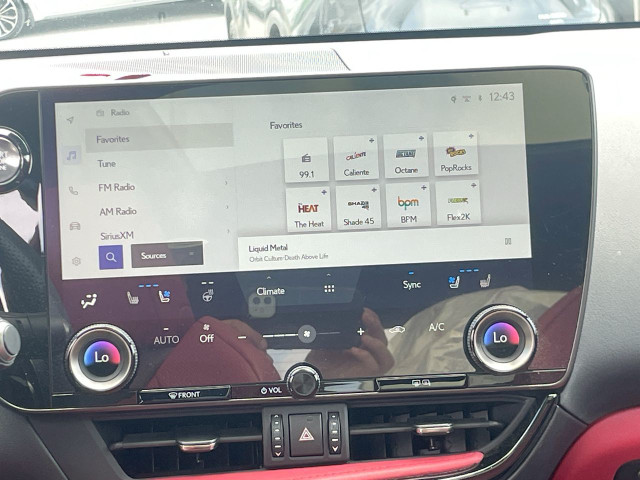 2025 Lexus NX NX 350 / F Sport 2 / Camera / Toit ouvrant / Cuir  in Cars & Trucks in Laval / North Shore - Image 3